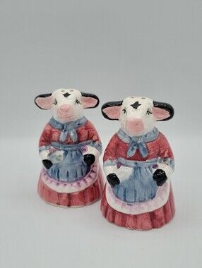 Loomco Cow Salt Pepper Shakers Pair Country Kitchen Farmhouse 1994 Vintage